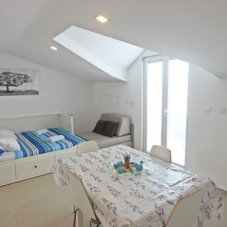 Apartments Josip Murter Bagian luar foto