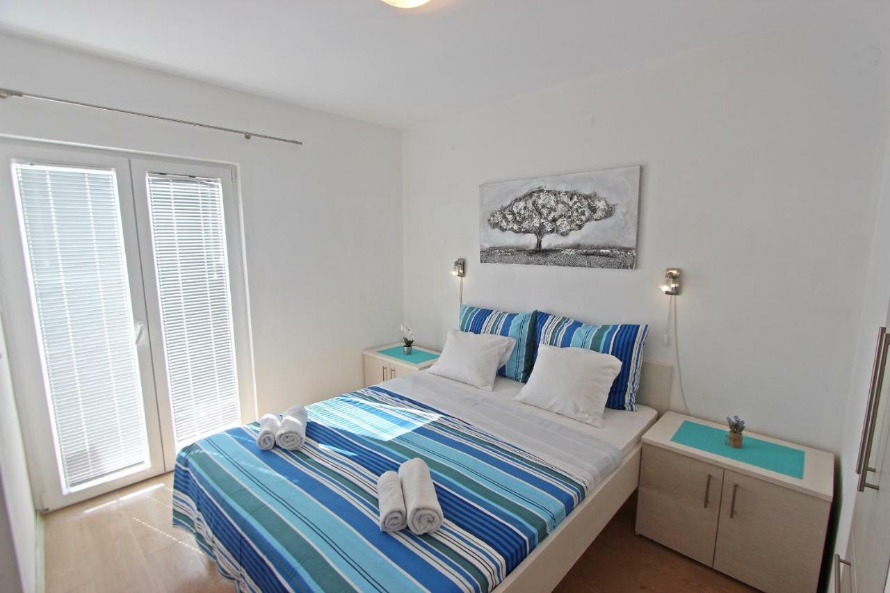 Apartments Josip Murter Bagian luar foto