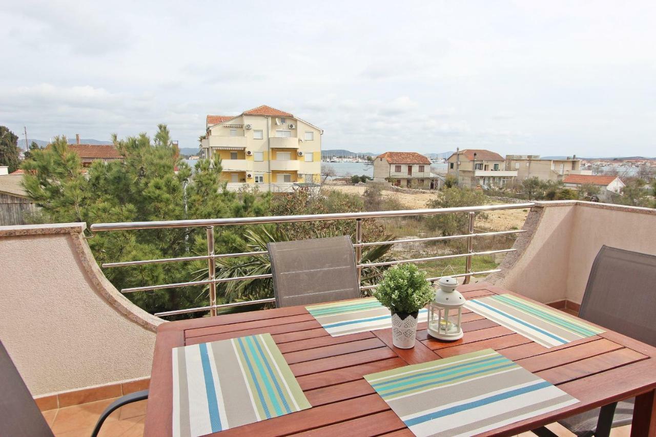 Apartments Josip Murter Bagian luar foto